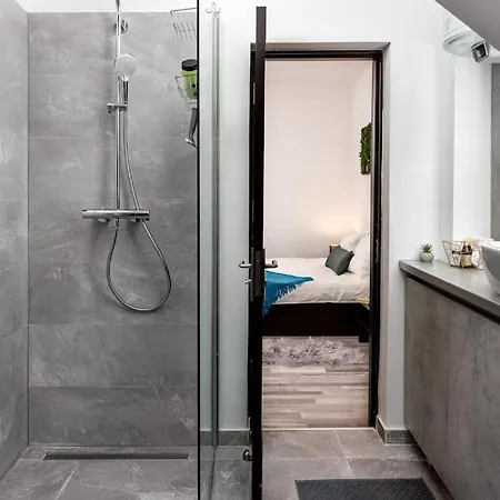 Apartment - Old *